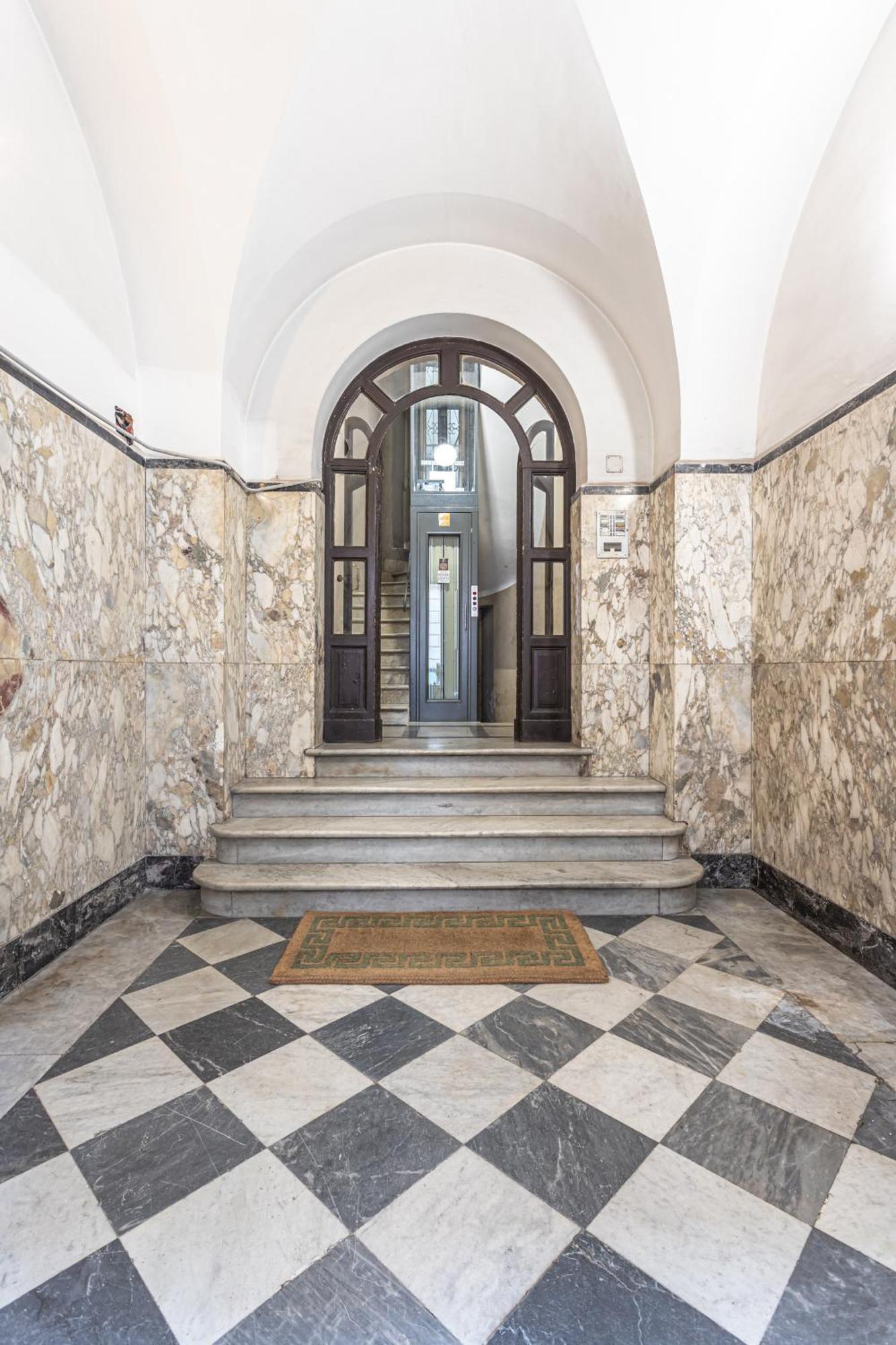 Private Apartment Colosseum روما المظهر الخارجي الصورة