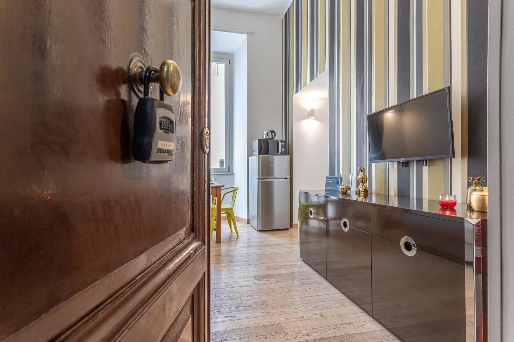 Private Apartment Colosseum روما المظهر الخارجي الصورة